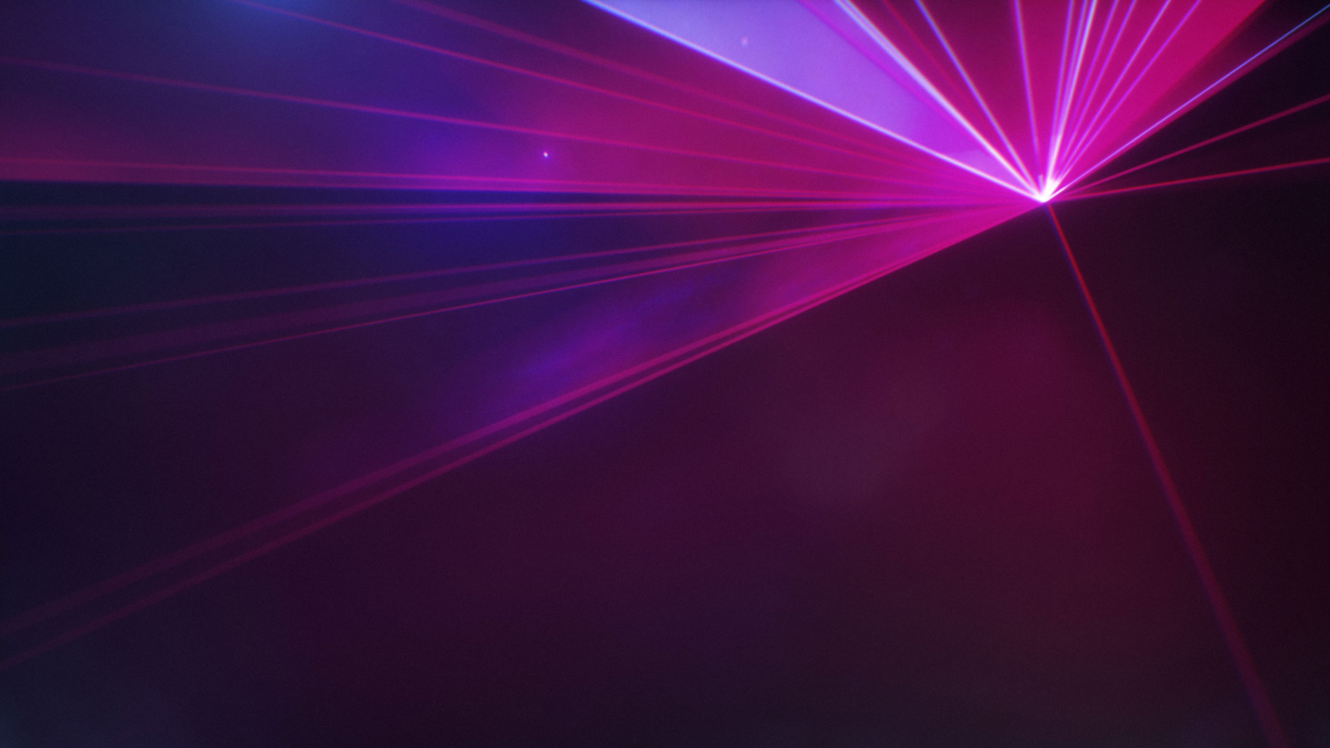 160720 04 laseri8 styleframe c1b